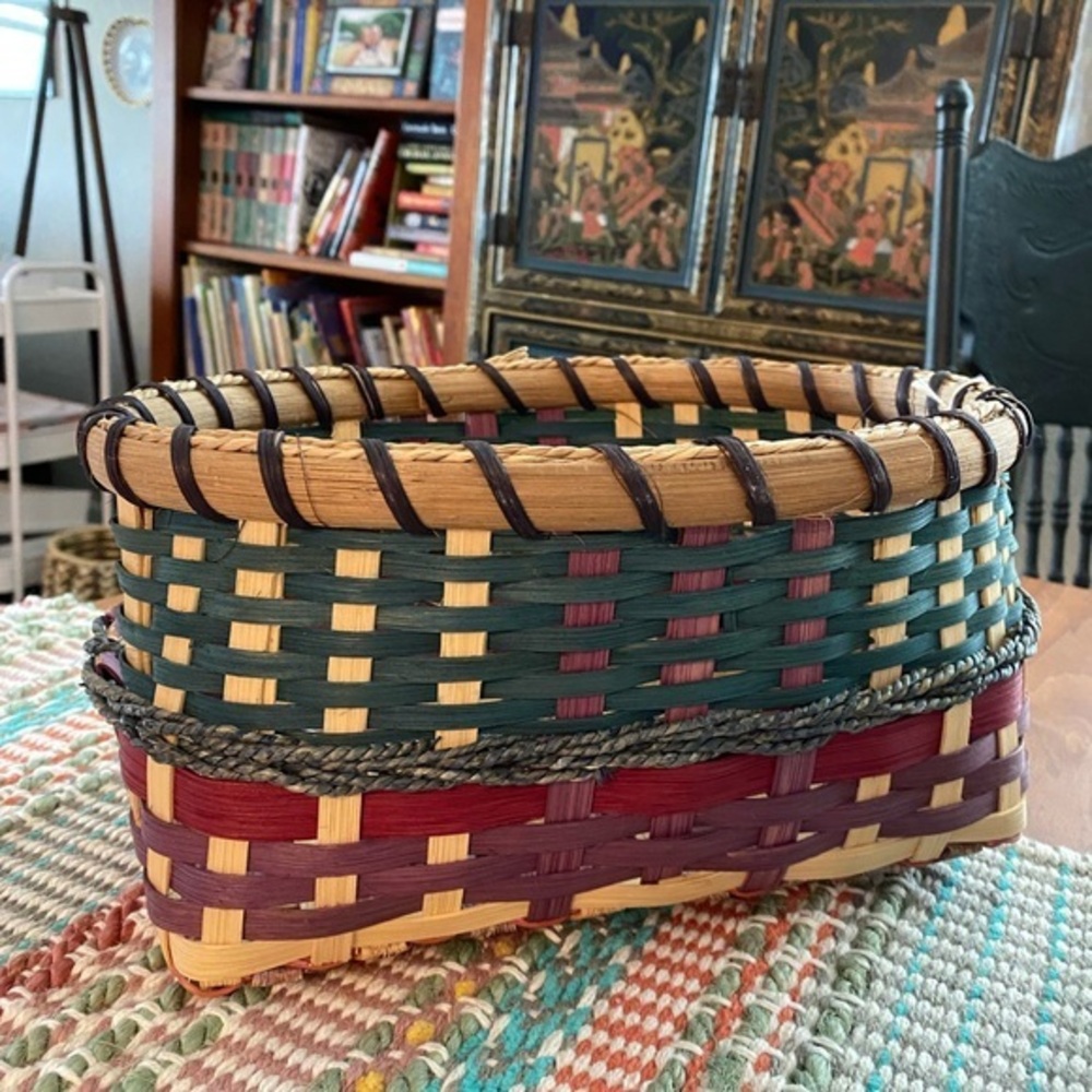 5/$25 Vintage Handwoven Multicolor Basket